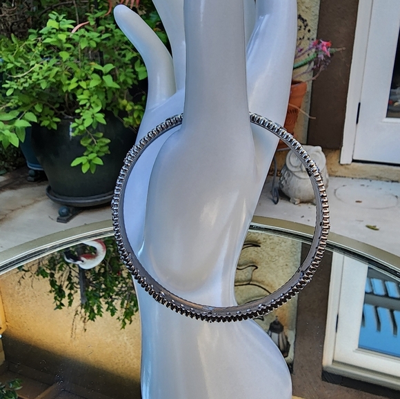 FREIDA ROTHMAN Enamel Bracelet - Picture 2 of 3